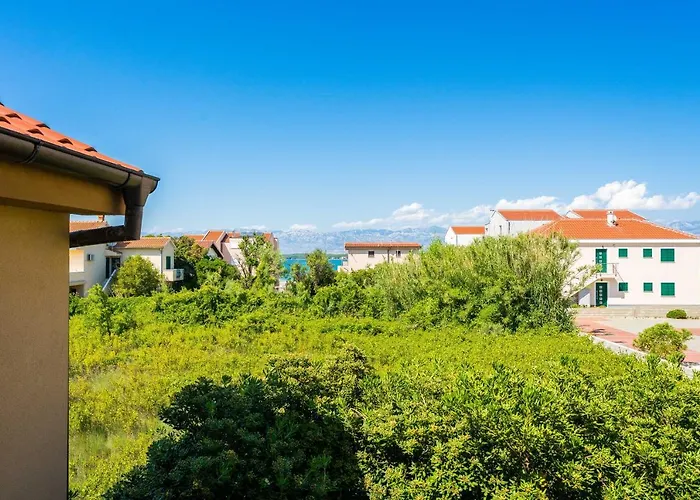 Apartment Juracak *