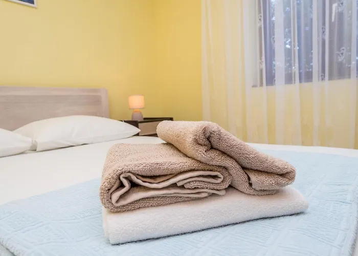 דירה Juracak נין