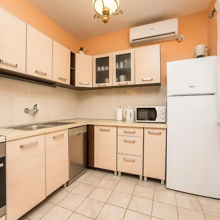 Apartment Juracak Nin