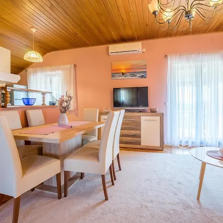 Juracak Apartmán