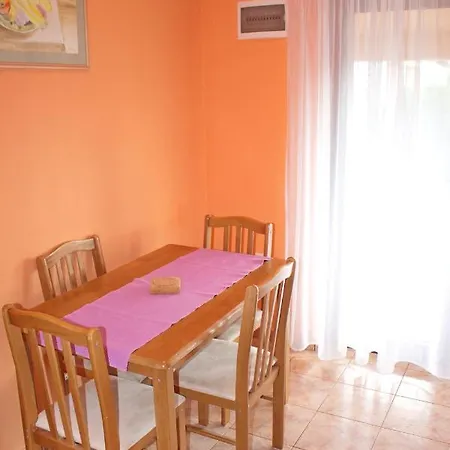 Juracak Apartment